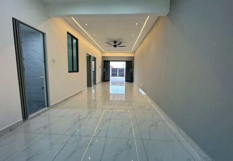 Mon Glori, , Bandar Baru Permas Jaya