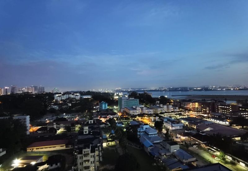 Golden Sands Seaview Residence