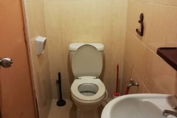 Sri Samudera Seaview Residence Suites