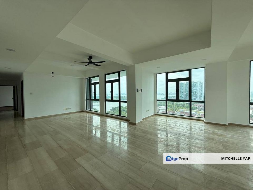 JB Crescent Bay Suites -3 bedrooms For RENT, Johor, Johor Bahru