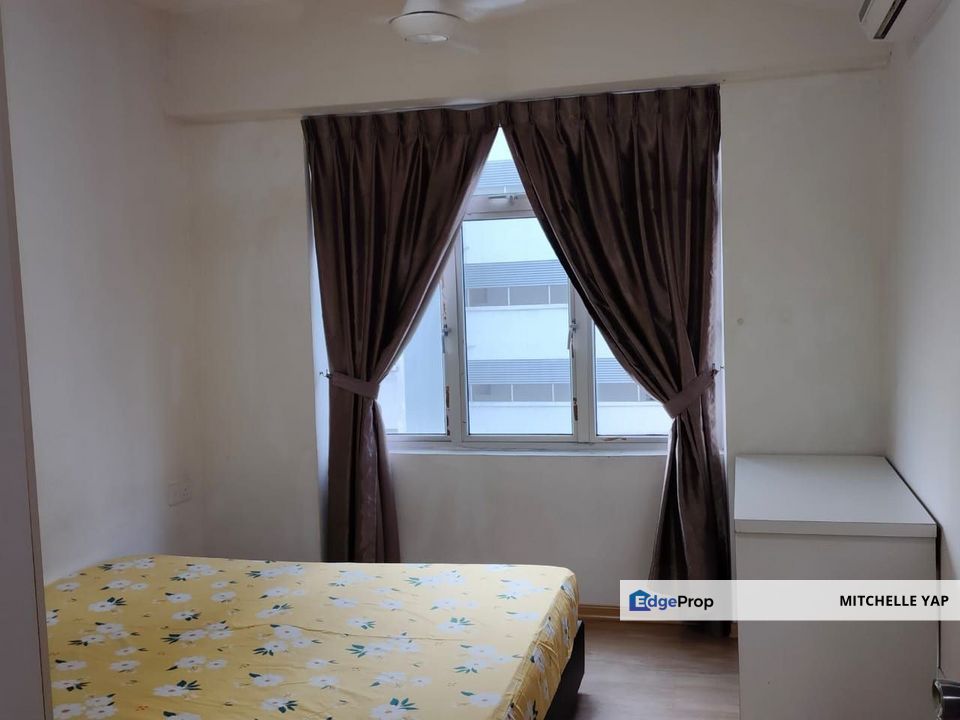 JB Bayu Puteri 2 - THREE BEDROOMS For RENT, Johor, Johor Bahru