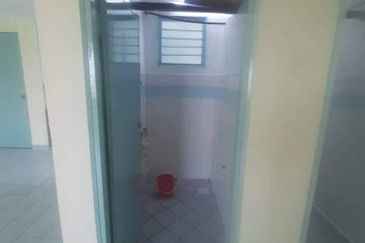 Rumah Pangsa Permas Jaya