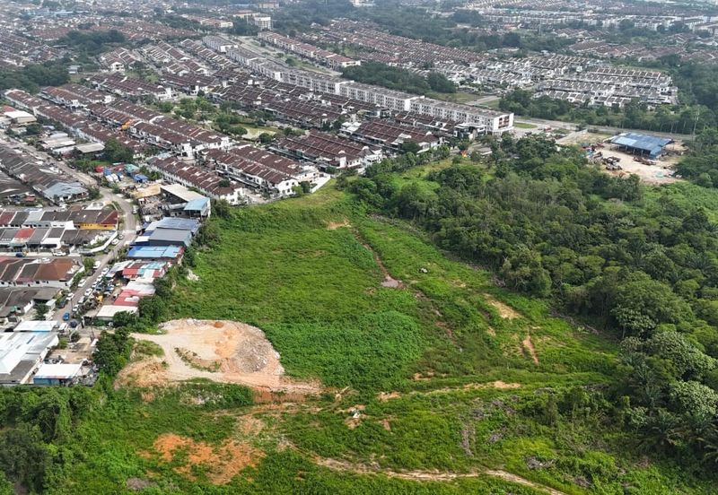 Taman Sri Layang-Layang