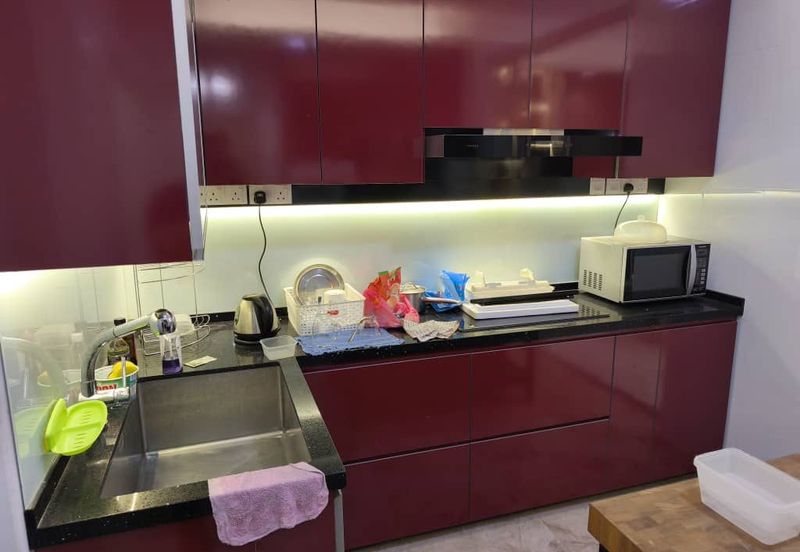 Aloha Tower Condominium