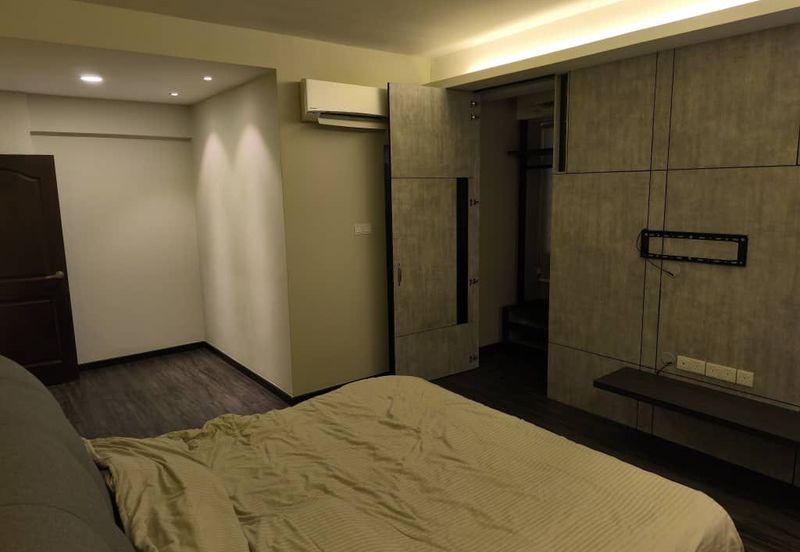 Aloha Tower Condominium