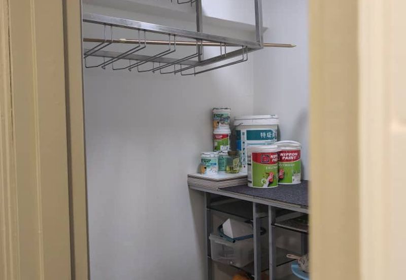 Aloha Tower Condominium