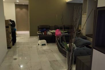 Aloha Tower Condominium