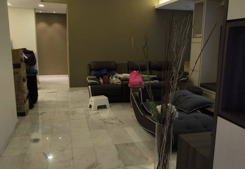 Aloha Tower Condominium