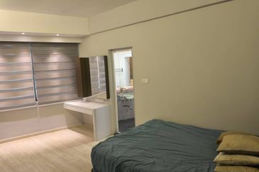 Aloha Tower Condominium