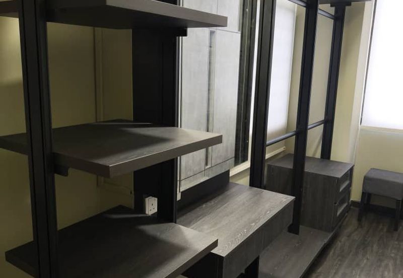 Aloha Tower Condominium