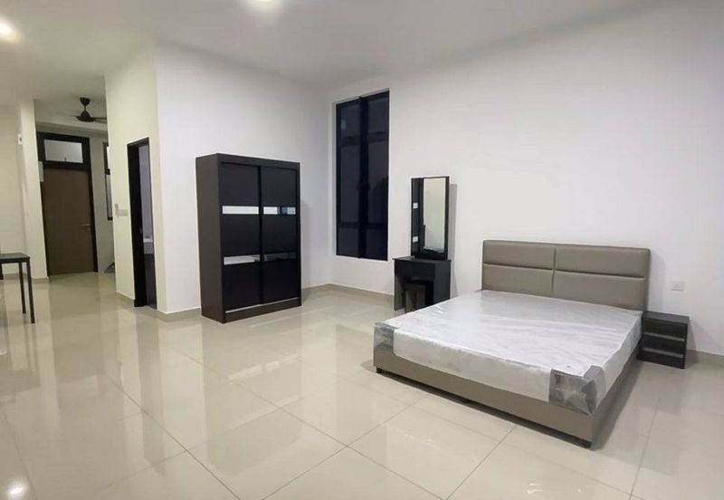 Twin Tower Residence