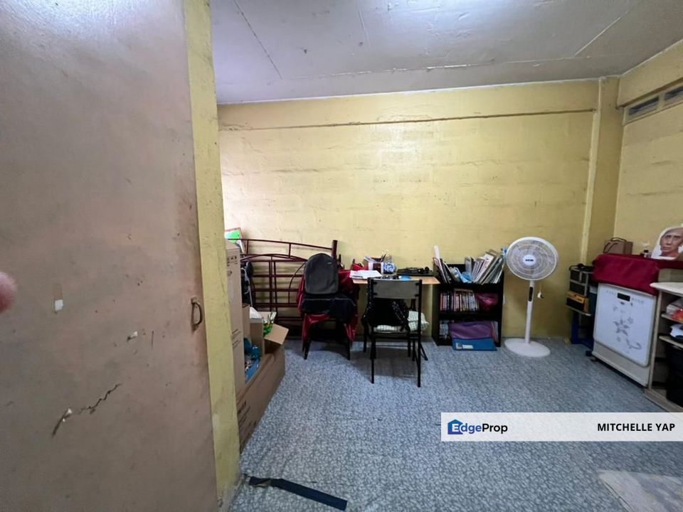 FLAT LARKIN RUMAH PANGSA - 2 BEDROOMS For SALES, Johor, Johor Bahru