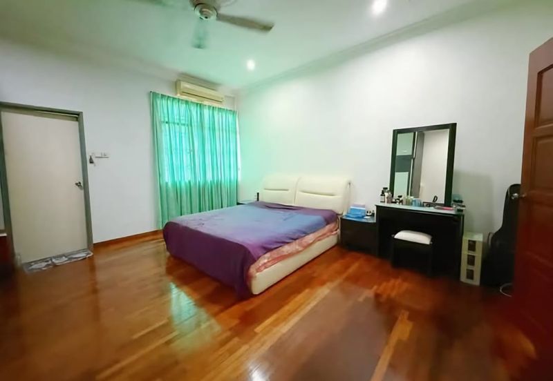 Taman Sutera Perling