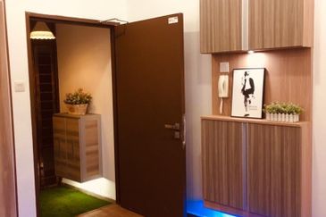 Golden Sands Seaview Residence