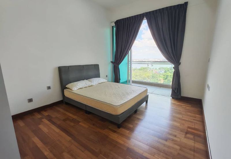 Paragon Suites @ CIQ