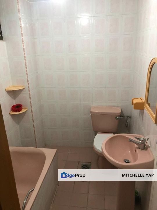 Taman Pelangi DOUBLE Storey For SALES, Johor, Johor Bahru