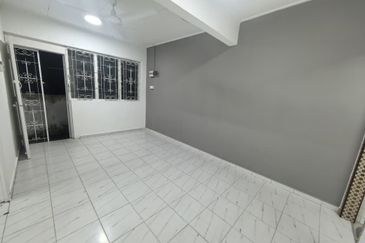Flat Taman Ungku Tun Aminah