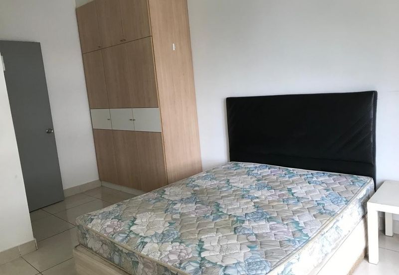 Golden Sands Seaview Residence