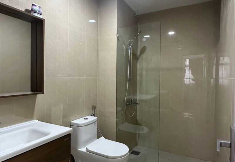 Aloha Tower Condominium