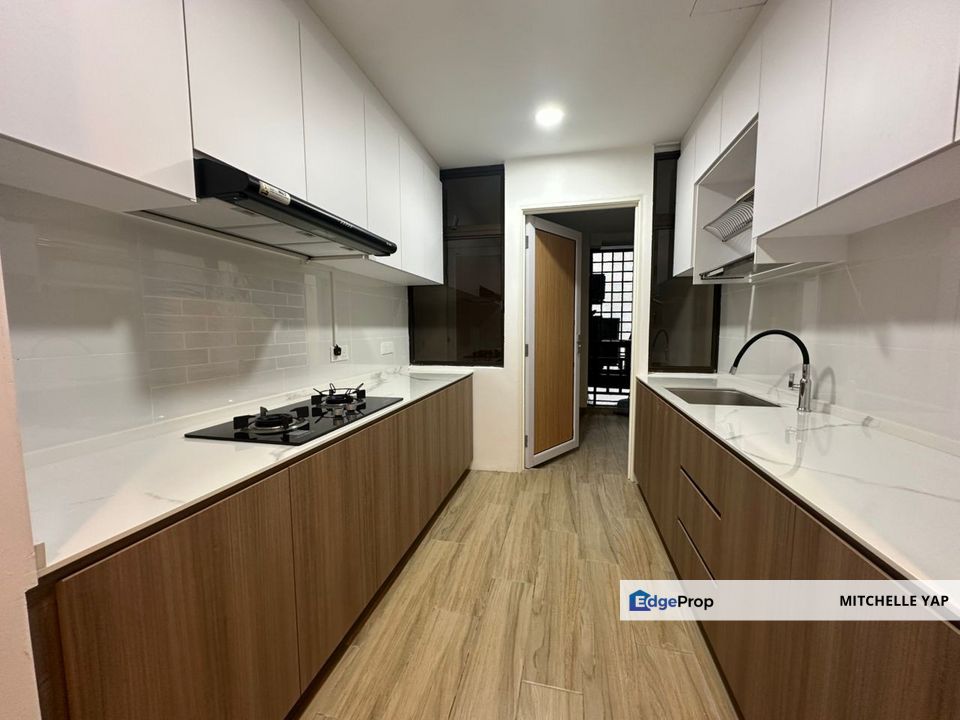 Aloha Tower Condominium THREE Plus ONE Bedrooms For RENT, Johor, Johor Bahru