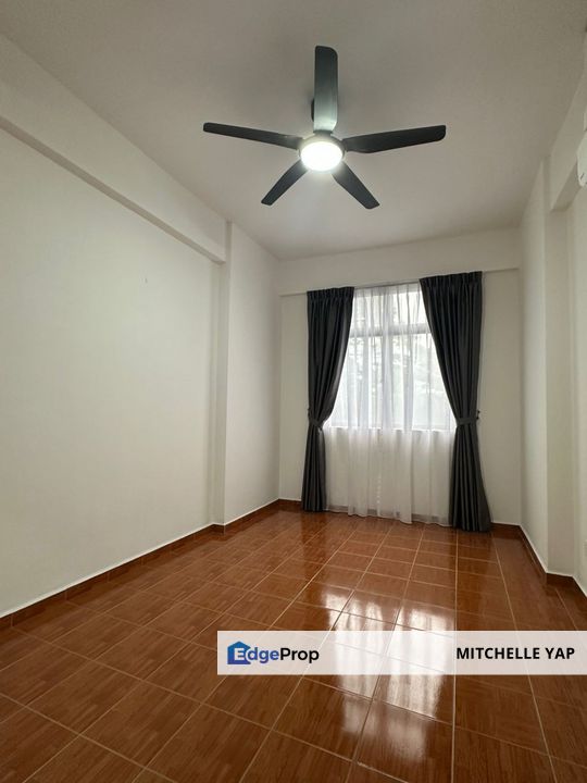 Aloha Tower Condominium THREE Plus ONE Bedrooms For RENT, Johor, Johor Bahru