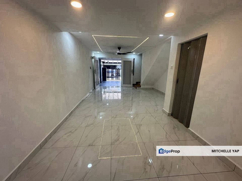 Taman Putri Wangsa LC Double Storey For Sales, Johor, Ulu Tiram