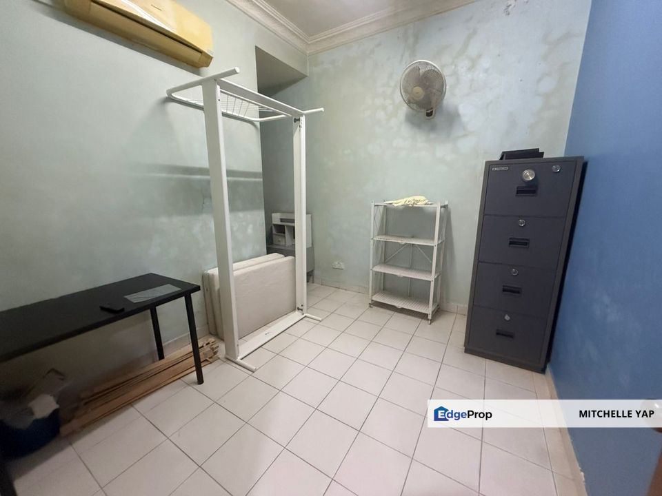 Taman Pelangi Indah 1.5 Storey FOR sales, Johor, Ulu Tiram