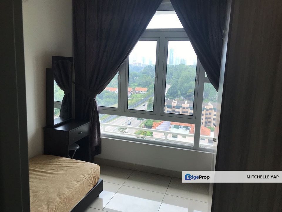 Golden Sands Seaview TWO BEDROOMS For SALES, Johor, Johor Bahru