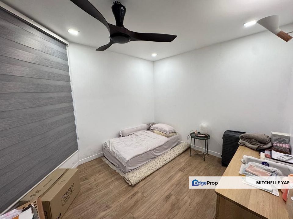 Golden Sands Seaview Residence ONE Bedrooms For SALES  - seaview, Johor, Johor Bahru