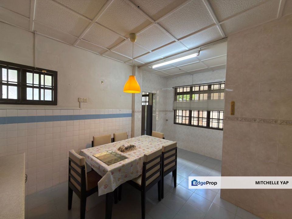 Taman Sentosa DOUBLE Storey SEMI DETACHED For SALES, Selangor, Klang