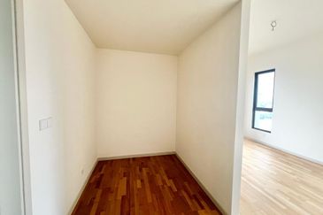 Residensi Solaris Parq