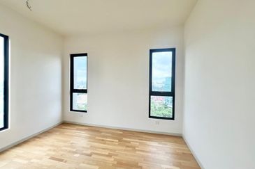 Residensi Solaris Parq