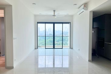 Residensi Solaris Parq