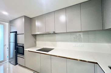 Residensi Solaris Parq