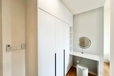 Residensi Solaris Parq