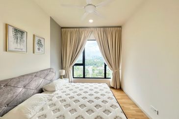 Residensi Solaris Parq