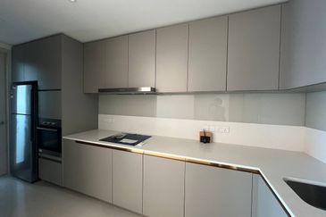 Residensi Solaris Parq