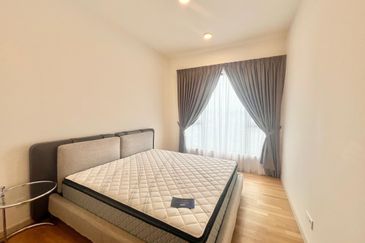 Residensi Solaris Parq