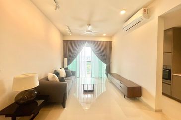 Residensi Solaris Parq