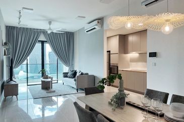 Residensi Solaris Parq