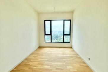 Residensi Solaris Parq