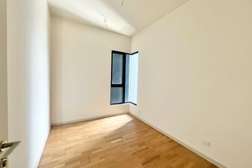 Residensi Solaris Parq