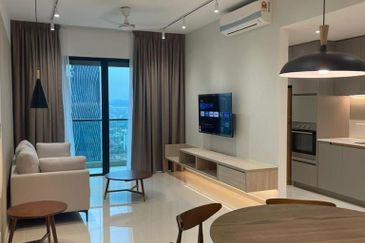 Residensi Solaris Parq