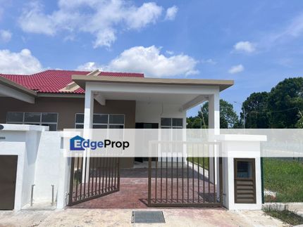 FREE BOOKING WITH BRAND NEW HOUSE, Selangor, Banting