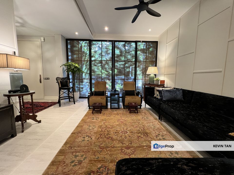 Inside a home that marries Bold Luxury with Art., Kuala Lumpur, Damansara