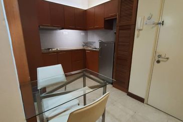 10 Semantan Suites (Sematan Avenue)