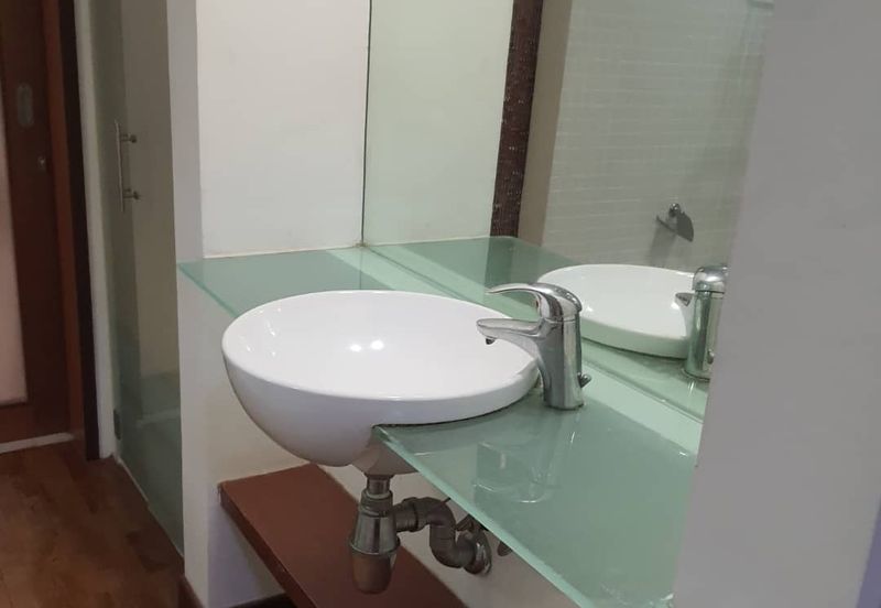 10 Semantan Suites (Sematan Avenue)