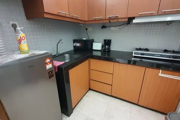 10 Semantan Suites (Sematan Avenue)