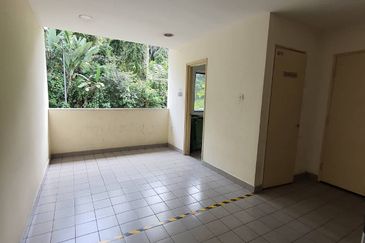 10 Semantan Suites (Sematan Avenue)