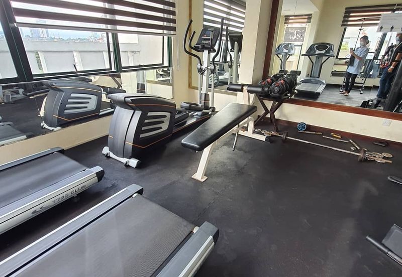 10 Semantan Suites (Sematan Avenue)